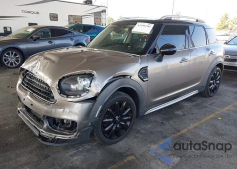 2019 Mini Countryman Cooper из США, поврежденный, VIN WMZYS7C51K3J04723